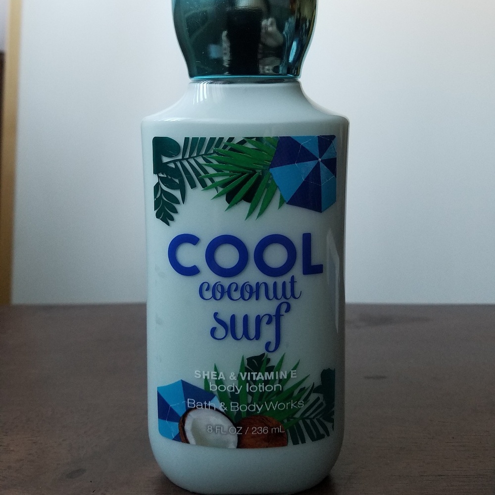 Bath & Body Works Lotion cool coconut surf